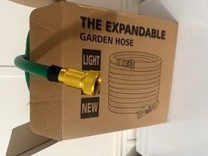 lot 225 image: New Lightweight Expandable Garden Hose - Green with Brass Fittings