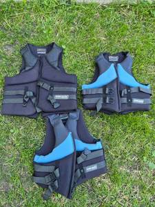 lot 130 image: Ocean Pacific Life Jackets Personal Flotation Device Set