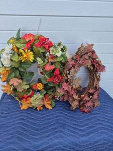 lot 140 image: Autumn Artificial Flower Wreaths with Fall Foliage - One is Real Wood
