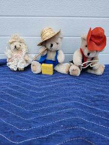 lot 146 image: Dressed Teddy Bear Set with Hats and Accessories
