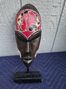 lot 372 image: African Tribal Mask with Animal Motif on Stand