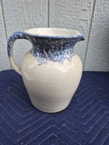 lot 374 image: Blue and White Spongeware Ceramic Pitcher