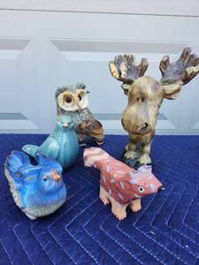 lot 413 image: Wooden Animal Figurines Set with Owl, Moose, Bird and Pig