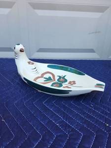 lot 416 image: Hand Painted Ceramic Fish Shaped Serving Dish