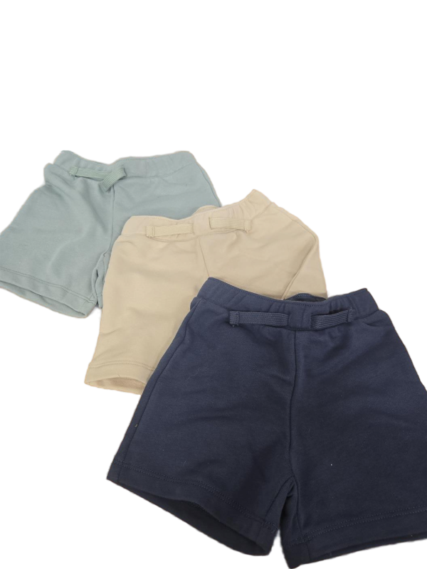 lot 41080 image: Baby Shorts 3-Pack Size 9-12 Months