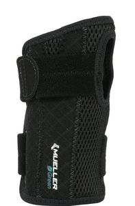 lot 37663 image: Mueller Sports Medicine Green Fitted Wrist Brace, Left, OSFM, Black