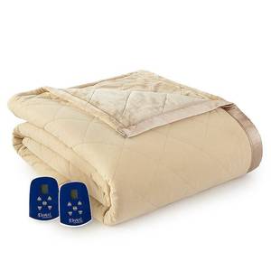 lot 40691 image: Micro Flannel� to Ultra Velvet� Electric Heated Blanket - Retail $169
