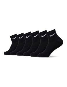 lot 3704 image: Nike Unisex Everyday Cushioned Training Ankle Socks (6 Pairs), BlackWhite, Medium