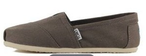 lot 15263 image: Toms Classic Canvas Slip On Shoes, Womens 9.5