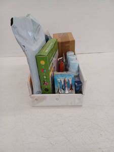 lot 15291 image: Miscellaneous Lot of Items