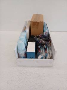 lot 15296 image: Miscellaneous Lot of Items
