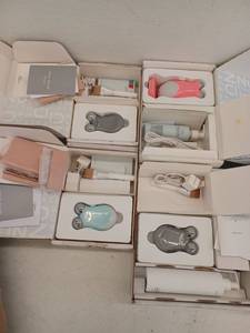 lot 15302 image: Miscellaneous Lot Of Nuface Items