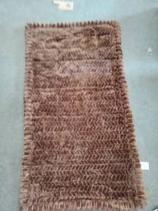 lot 2280 image: Small dog mat pad brown approximately 3 ft by 2 ft