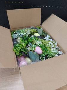 lot 13484 image: Mixed Artificial Flowers and Decorative Eggs