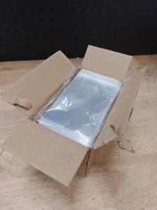 lot 14465 image: Clear Plastic Resealable Sleeves for Trading Cards
