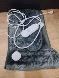 lot 14469 image: Heating Pad for Back, Electric Heating Pad for Period Cramps, Wrap Around Heat Pad for Waist Stomach Neck Shoulders Thigh Knee