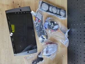 lot 19097 image: Touch Screen CarPlay Monitor  with Navigation and Bluetooth