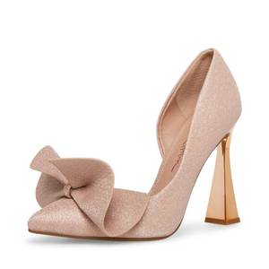 lot 19128 image: Betsey Johnson Womens Nobble Pump, Champagne, 10