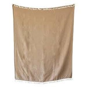 lot 1577 image: Yellow small decorative blanket approximately 4 ft by 4 ft