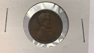 lot 19 image: 1919-S Lincoln Wheat Penny Coin RC50