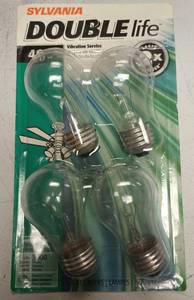 lot 409 image: DOUBLElife Clear A15 Screw Base Lamp 120V 40W 4 Pack