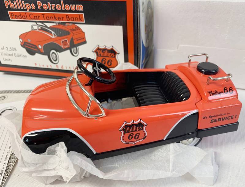 lot 8010 image: Phillips Petroleum Company Pedal Car Tanker Bank - 1 of 2,508 Limited Edition Units - FIRST EDITION - Phillips 66 - 16 Scale