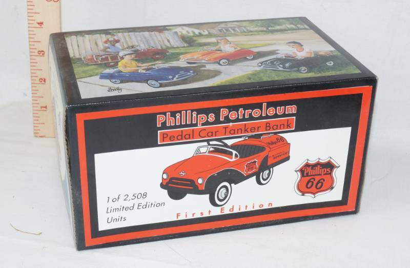 lot 6075 image: CROWN PREMIUM - Phillips 66 Petroleum Company - 16 scale 1948 Pedal Car Oil Tanker Bank w key - NEW IN BOX 6216