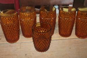 lot 1129 image: Vintage Amber Glass Glasses