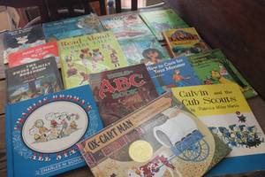 lot 1161 image: Vintage Childrens Books