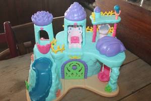 lot 1167 image: Lakeshore Under the Sea Mermaid Palace