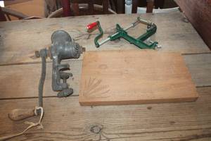 lot 1173 image: Vtg. Meat Grinder, Apple Corer & Cutting Board