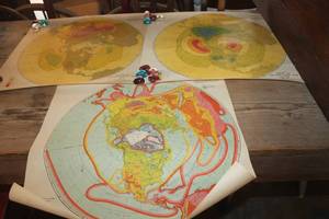 lot 1200 image: 1947 U.S. Air Force Isobars Wind Charts