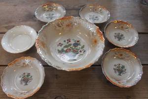 lot 1219 image: Vtg. Made in Germany Serving & Berry Bowls