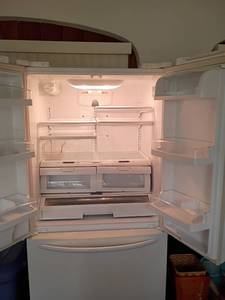 Kenmore Elite Refrigerator.   70 x 36 x 37