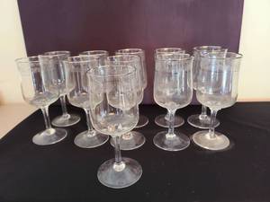 lot 1110 image: Lenox Crystal Moonspun Platinum Rim Wine Glasses, set of 11