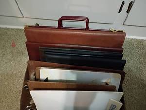 lot 1231 image: Clipboards and More