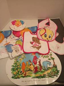 lot 1315 image: Birthday Party Supplies and Bibs and Winnie the Pooh Placemats