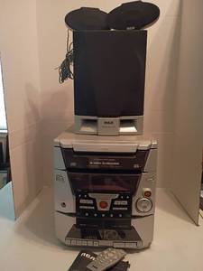 lot 1336 image: RCA Radio, CD 5 Disc Player, Cassette Player and Speakers