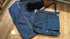 lot 1361 image: Traveling Bags