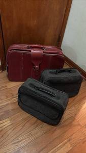 lot 1362 image: Suitcase with Two Carry On Bags