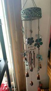 lot 1581 image: Decorative Metal Wind Chime with Butterfly and Flower Ornaments
