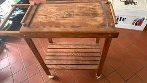 lot 1584 image: Folding Wooden Tea Cart with Wheels 31 X33X13