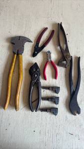 lot 4107 image: Pliers, Wrenches, and Specialty Tools