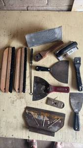 lot 4120 image: Scrapers, Block Plane, Putty Knives and more