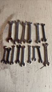 lot 4128 image: Mixed Brand Open End Wrench Set