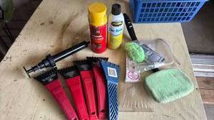 lot 4132 image: Automotive Maintenance and Car Care Kit