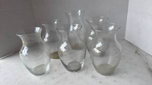 lot 4250 image: Set of 6 Glass Hurricane Vases