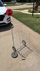 lot 4303 image: Folding Shopping Cart with Stop Sign