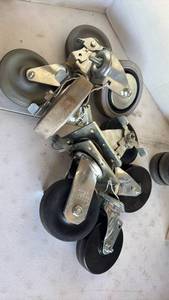 lot 4336 image: Industrial Caster Wheels Set with Swivel and Brake Mechanisms