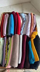 lot 4344 image: More Fabric